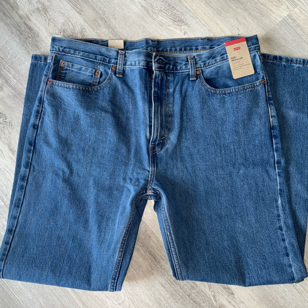 Levi's Men's 505 Medium Blue Straight leg Jeans